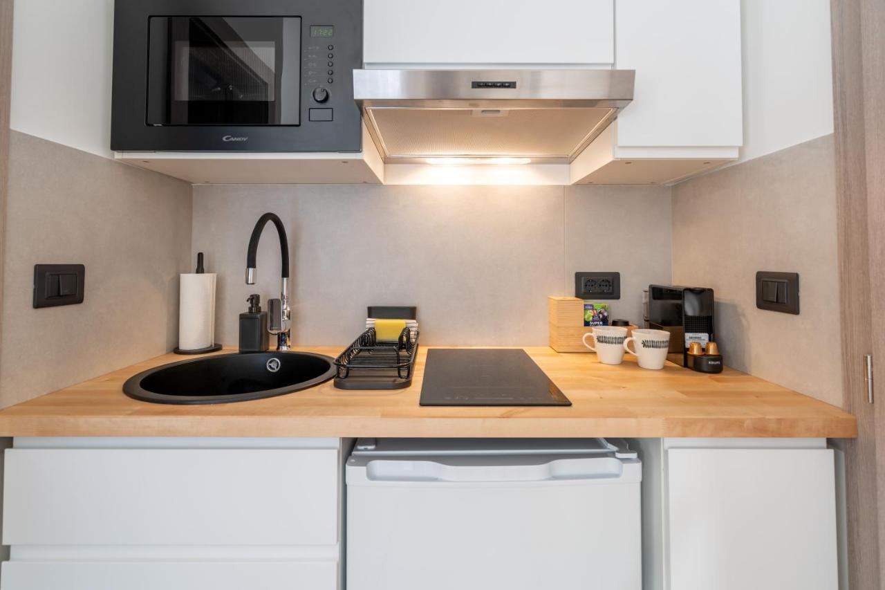 New! D31 Studio W2 Bikes, Sunny Terrace & Parking 로비니 외부 사진